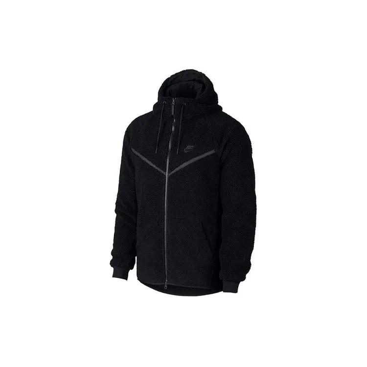 Nike Куртки Мужские Черные С Капюшоном Утепленные Другие (унисекс) Куртки AQ2768 010