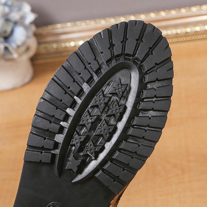 Повседневные женские ботинки с принтом бабочки, новинка 2024 года, модные ботинки большого размера с эластичными обручами на квадратном каблуке и короткими рукавами