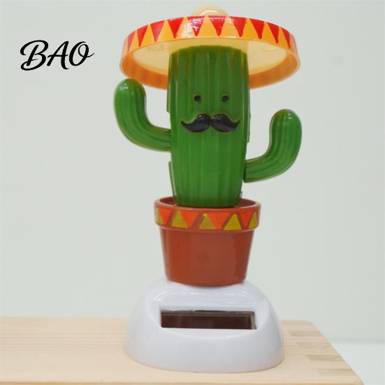 Solar Powered Car Toy Dance Cactus Ornament, Funny Automotive Interior Figurine Decor, Swinging Animated for Vehicles, Home Decor Tropical Style