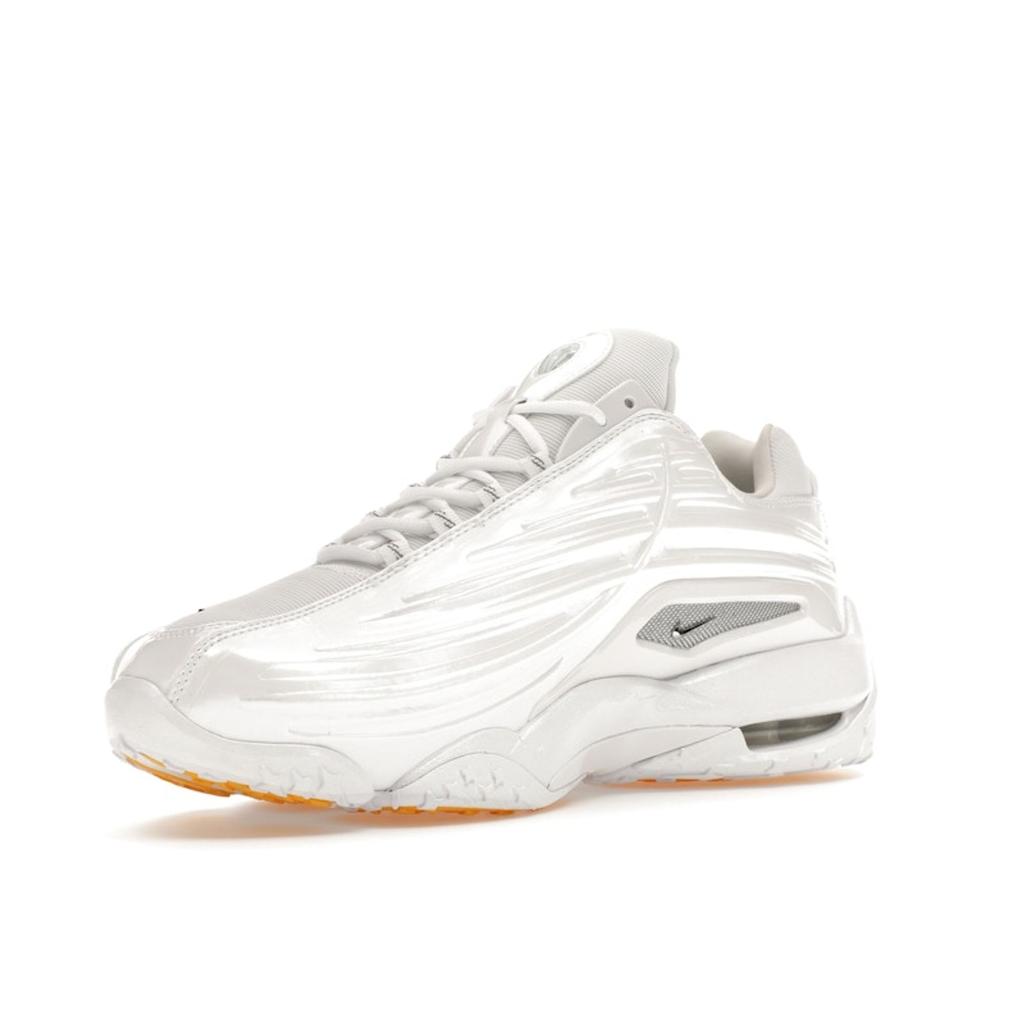 Кроссовки унисекс NOCTA x Nike Hot Step 2 белые хром университетское золото DZ7293-100