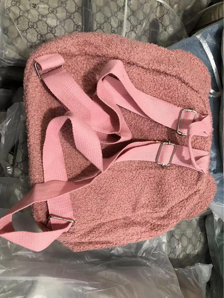 Женский рюкзак с плюшевыми ушками медведя — милая, модная сумка на осень/зиму для девочек и мам