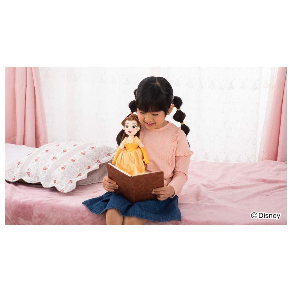 Мягкая игрушка Белль из сериала «Друзья обнимашек» от Disney, высота около 37 см.