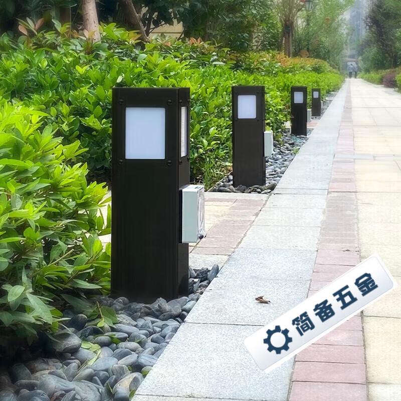 Outdoor LED Pedestal Light with Power Socket CN plug (adapter included)