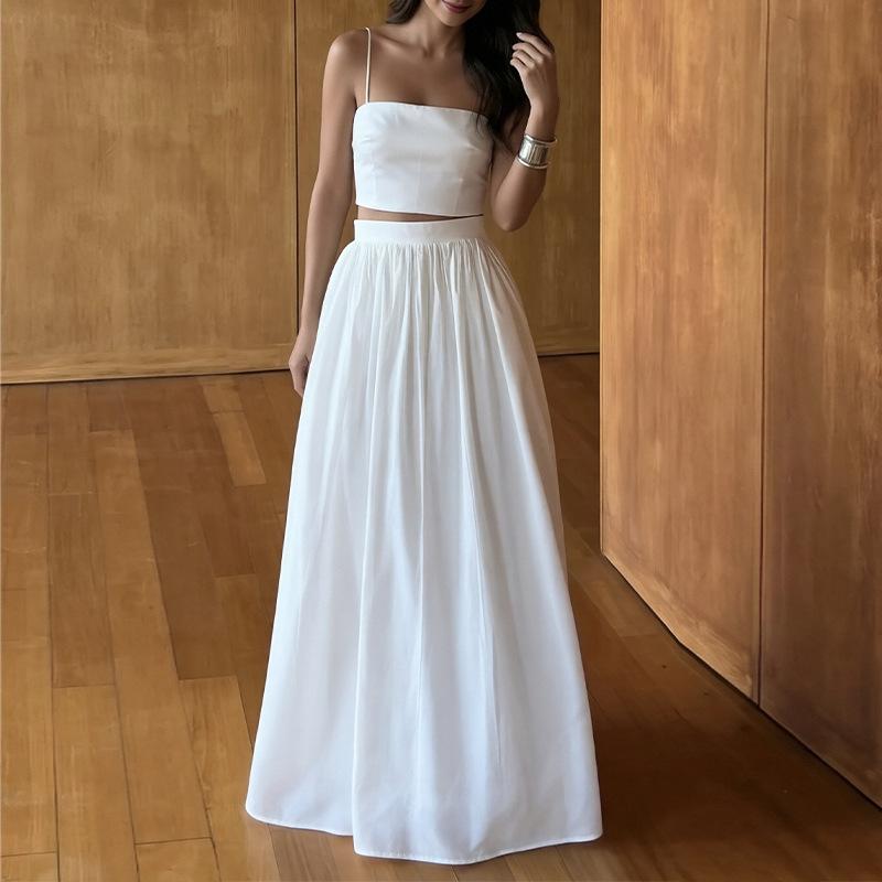1116 women's summer new models, European and American women's clothing, fashionable and sexy solid color suspender vest dress set