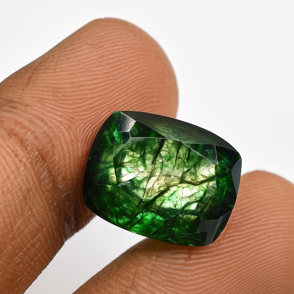 Natural Green Emerald Loose Gemstone 9.96 ct Cushion ct for Jewelry Making and Gem Collections