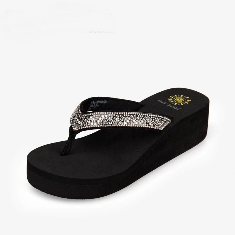 Новая корейская мода женские шлепанцы качественные стразы толстая подошва легкие шлепанцы нескользящие эластичные стельки летние сандалии