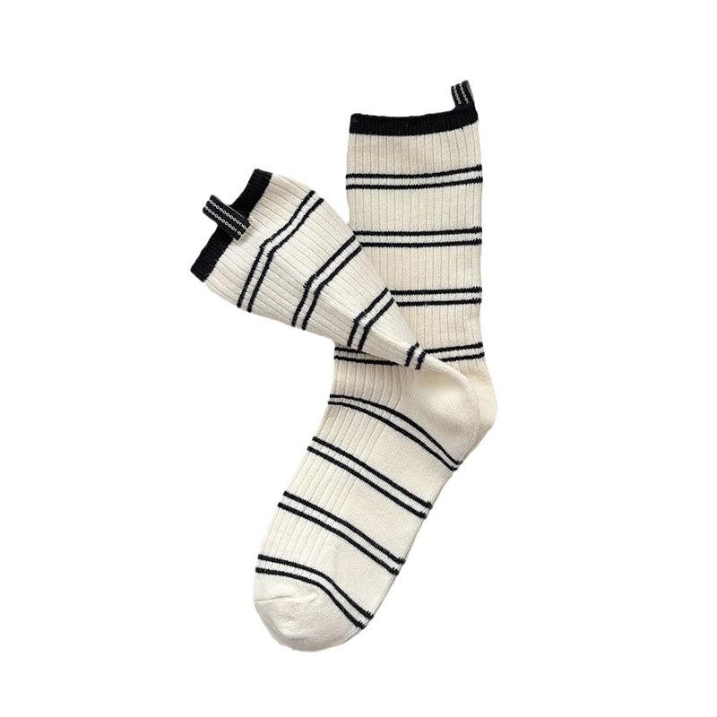 Female Spring and Autumn Striped Cloth Label In The Drum Pile Cotton Socks