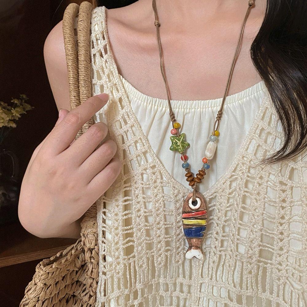 Wood Ethnic Style Necklace Vintage Bohemian Style Choker Ceramic Fish Necklace Jewelry Accessories