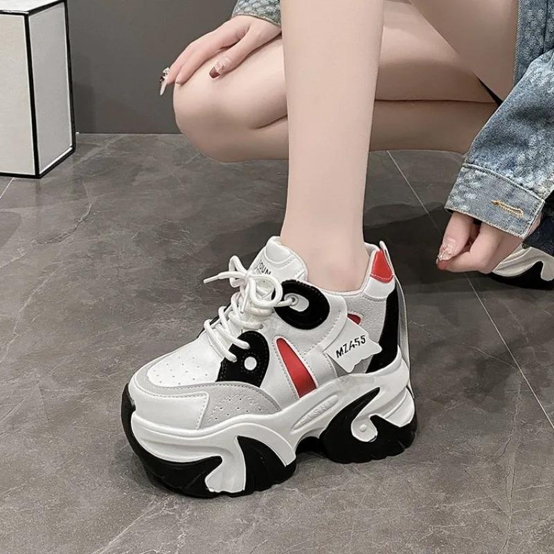 Fashion Women Platform Sneaker Breathable Mesh Shoes 2025 New Spring Chunky Sneakers Wedges Hidden Heels Hollow Leisure Shoes for Woman