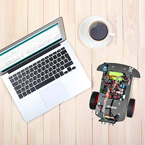 OSOYOO Arduino Модель 3 V2.0 DIY Набор Робототехнического Автомобиля Плата UNO R3 Моторный Щит Датчик Отслеживания Линии Ультразвуковой Датчик Bluetooth ИК-Пульт Дистанционного Управления – Зарядное Устройство для Батарей