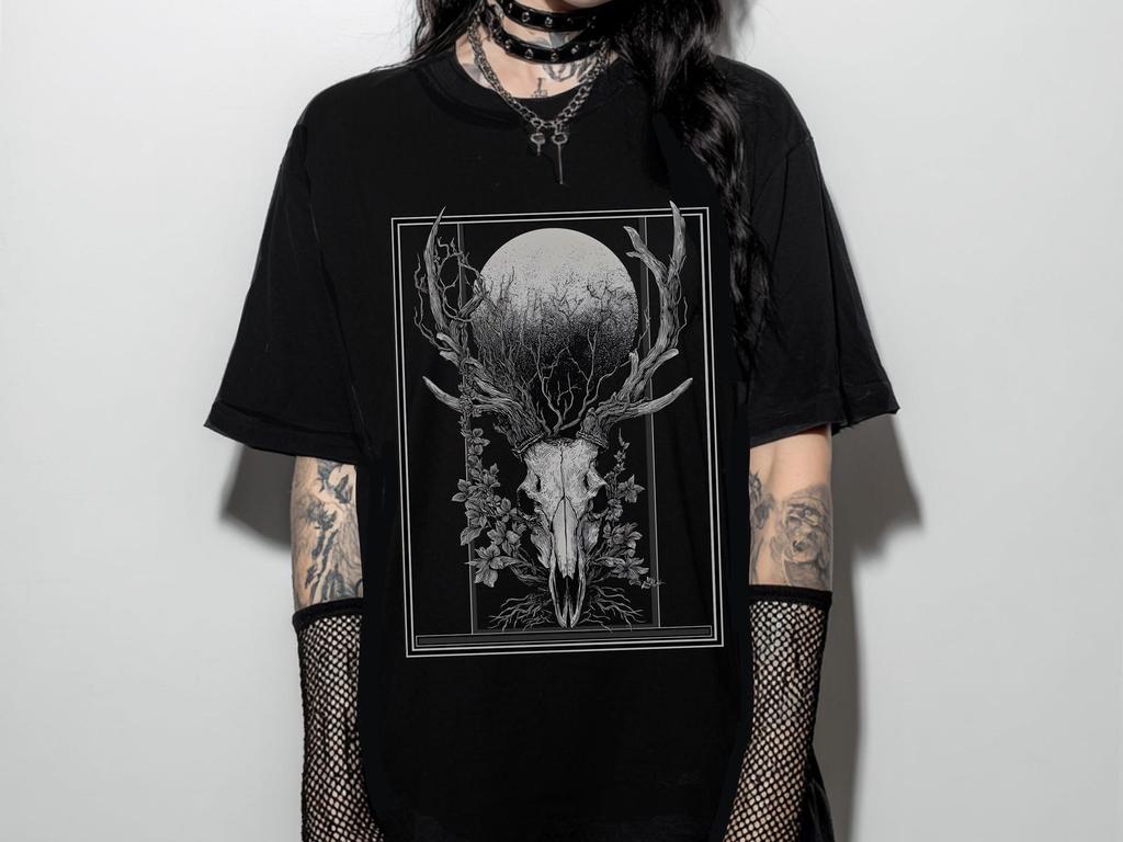 Unisex Deer Skull Graphic Gothic T-Shirt, Witchy Dark Academia Shirt, Emo Gothic Clothes, Gift For Her Him