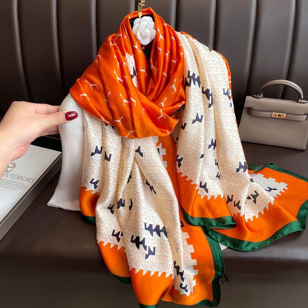 180*90CM Fashion Dustproof Big Bandanna Popular Satin Finish Silk Shawls Scarves Luxury Print Sunscreen Beach Towel