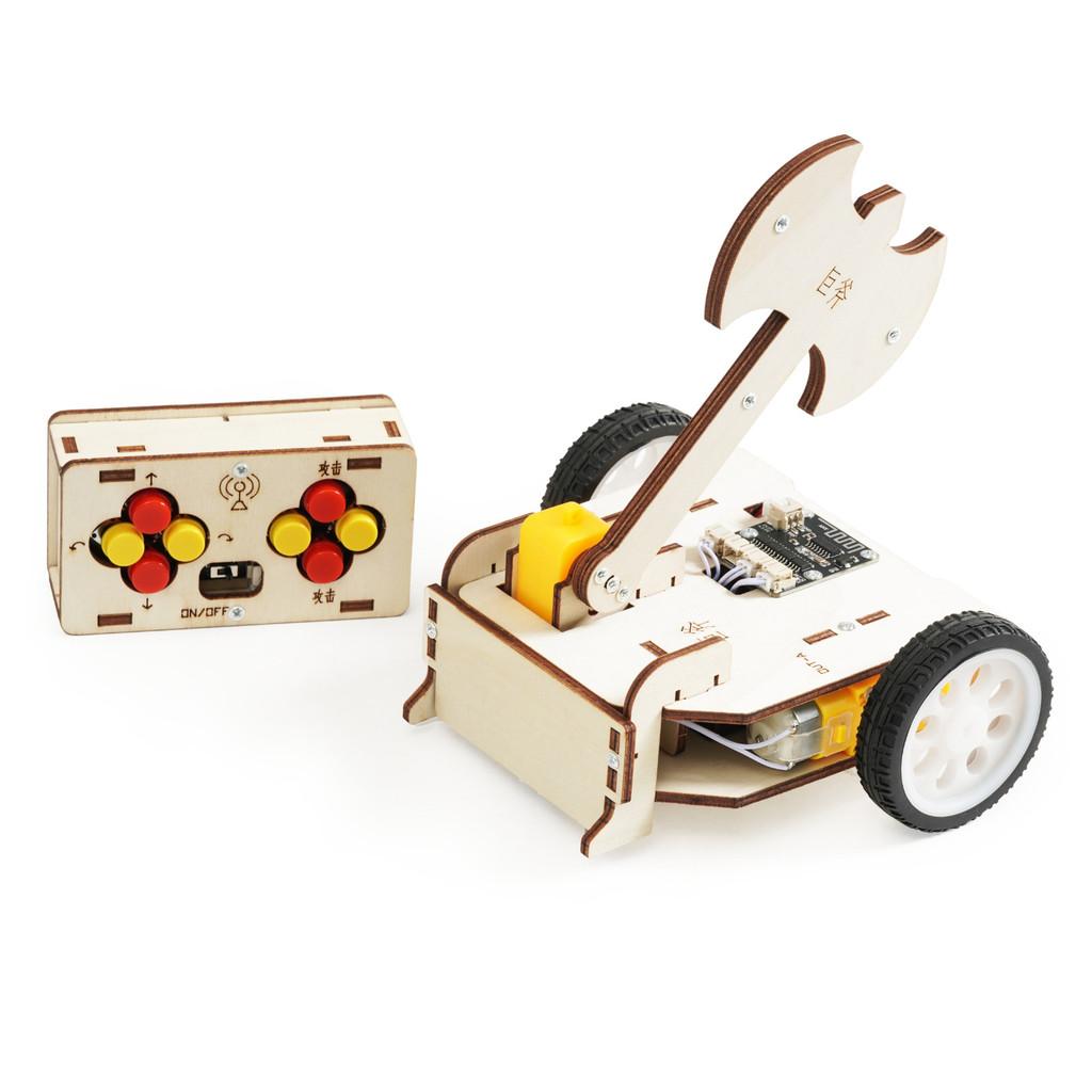 Wooden Remote Assembled Controlled Combat Vehicle With Big Axe Children Set Toy
