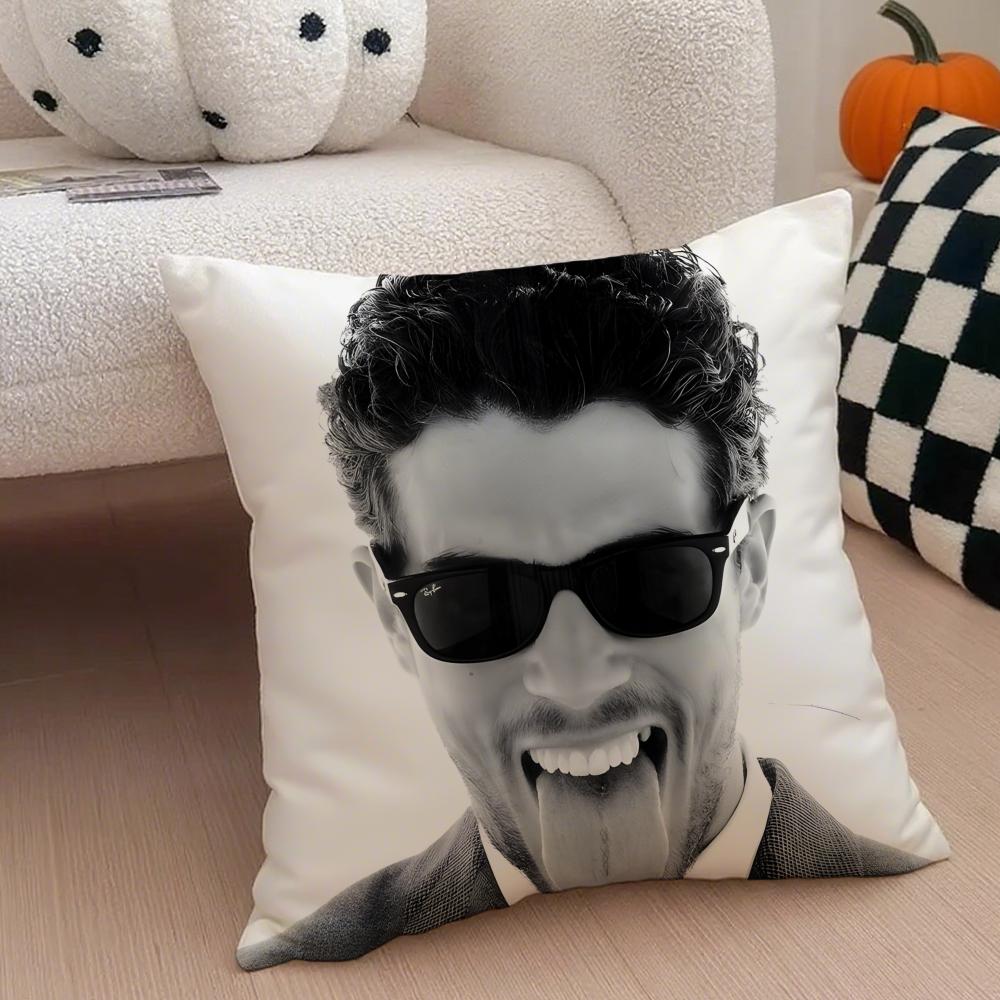 TToby Kebbell Cushion Cover Throw Pillow Cover Hidden Button Durable Polyester Chair Cushion