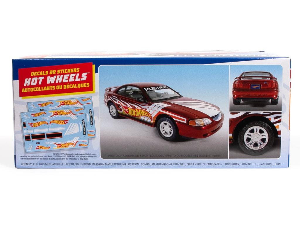 AMT Hot Wheels 1996 Ford Mustang GT Snap Kit Пластиковая модель AMT1298 1/25