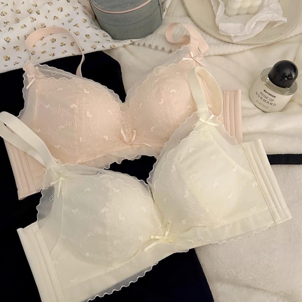 New Japanese lace underwear women's suit, small breasts gathered, no steel ring, upper support, anti-drop adjustment type, comfortable bra cover