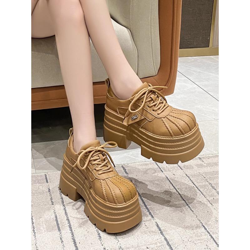 Мода Новинка 2025 Весна Женские Кожаные Кроссовки Высокая Платформа На шнуровке Повседневная Обувь Толстая Подошва 10СМ Каблуки Обувь для Ходьбы Zapatos Mujer