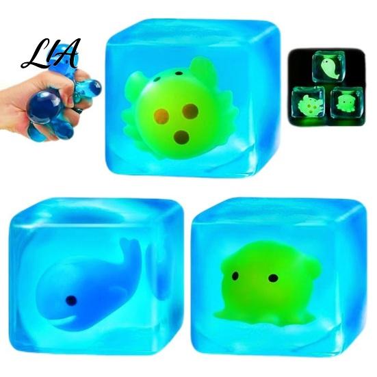 Portable Stress Cube Toy Glow-in-the-Dark Toy, Relief Squeeze Sensory Clear with Luminous Sea Animal Inside Adults Toys