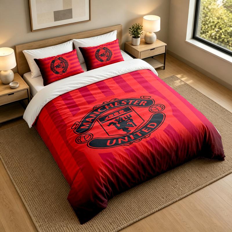 3-Piece Bed Sheet Set with Manchester United Design, 1 Flat Sheet and 2 Pillowcases for Bedroom