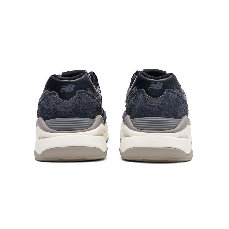 New Balance Кроссовки унисекс 57/40 Black Magnet Sea-Salt M5740PSH