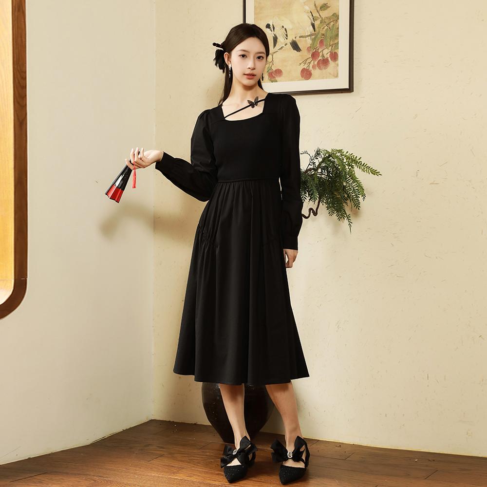 Meizi Baolian MIXMAX Small Black Dress