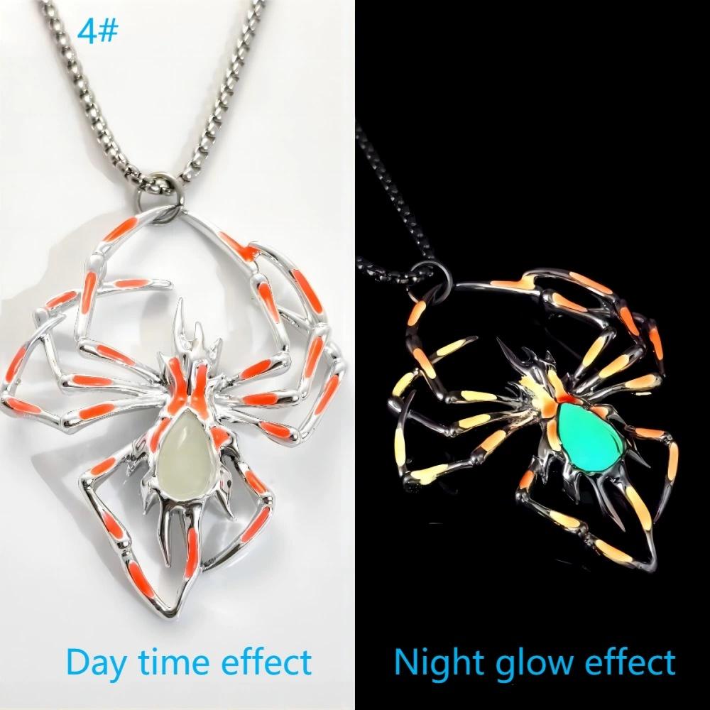 Halloween Fashion Geometric 3D Luminous Spider Pendant Necklace Unique Hip-Hop Glow-in-the-Dark Insect Jewelry for Wholesale