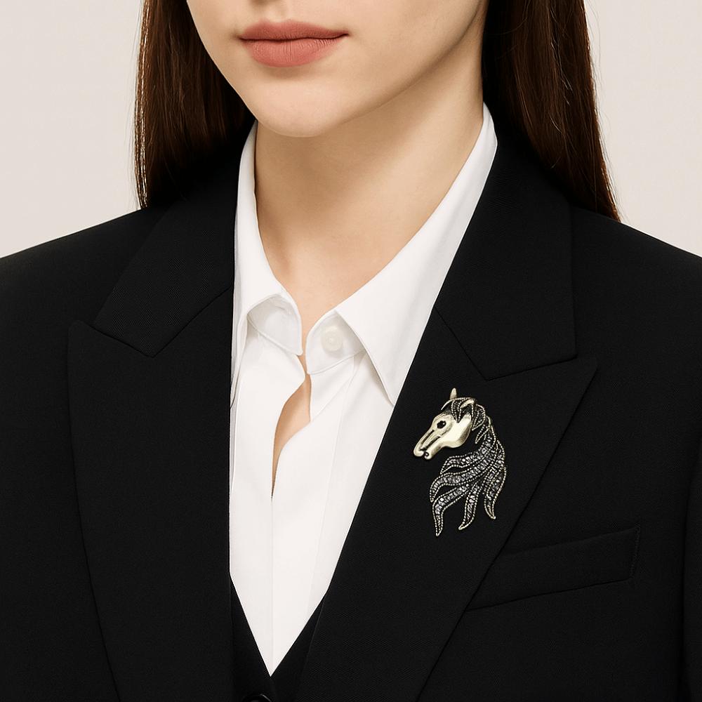 Luxury Rhinestone Horse Head Brooches Jewelry Accessories Suit Coat Brooch  Casual Party