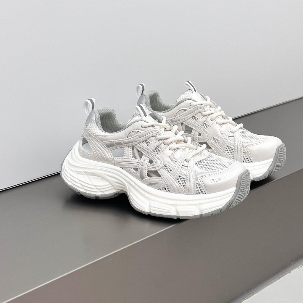 Супер популярные женские кроссовки-папы 2025 лето новый продукт сетка полые дышащие легкие на толстой подошве повседневные спортивные туфли тренд