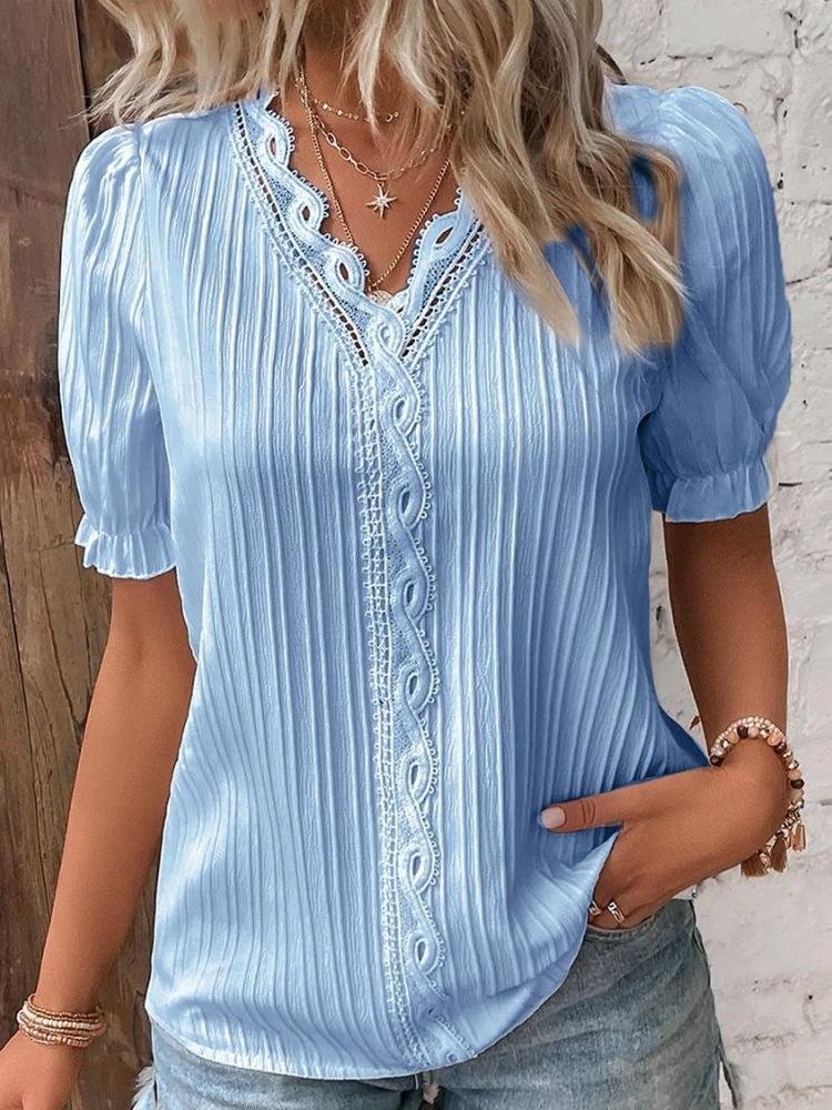 Summer 2025 New Vacation Fashion Cutout Short-sleeved Shirt, Women's Shirt
