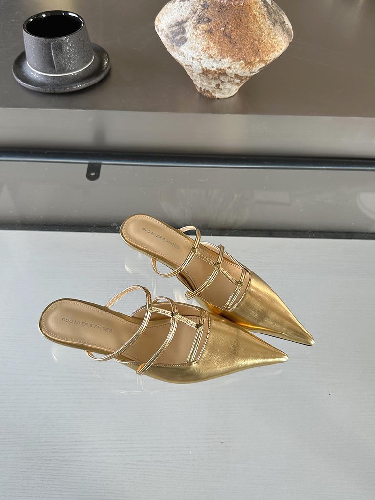 Мода Модные женские тапочки с острым носком Летние уличные туфли-мюли Тонкие туфли на среднем каблуке Черные, белые, серебристые, золотые сандалии Офисные туфли-лодочки