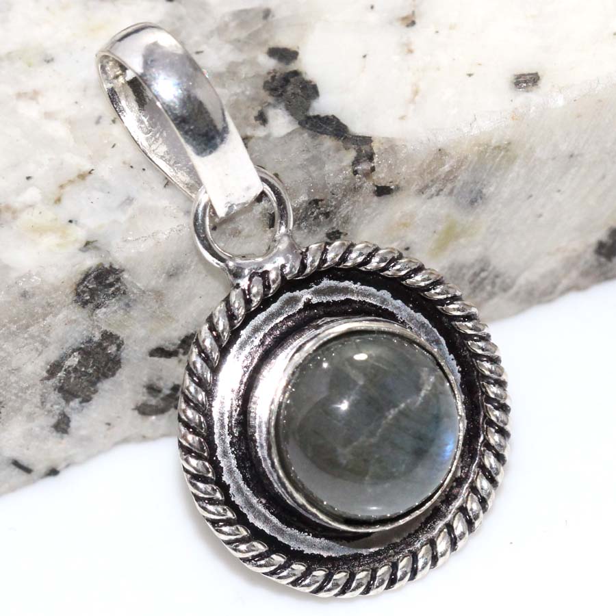 Circle Fiery Labradorite 925 Silver Plated Pendant 1.3" Affordable Gifts u1U23