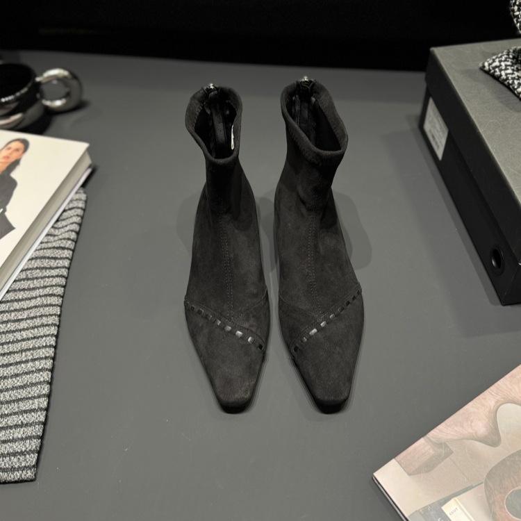 Корейская версия замшевые короткие ботинки на скрытой платформе женские 2025 осень и зима квадратный носок прострочка тонкие ботинки задняя молния молодежный темперамент