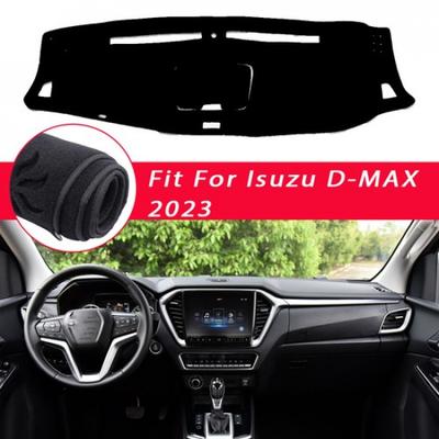 Коврик на панель приборов Isuzu D-MAX, противоскользящий, защита от солнца