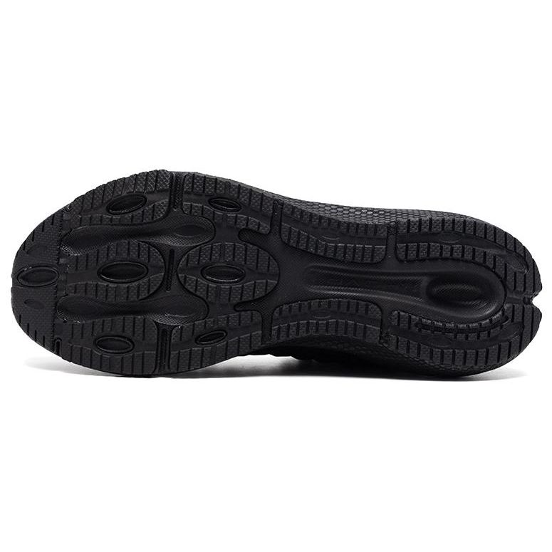 Under Armour HOVR Machina 3 Clone Черные мужские кроссовки со светоотражающими элементами 3026729-001