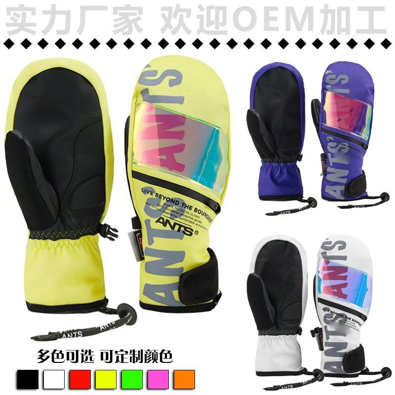 Winter Ski Gloves With Touchscreen Fingers Warm Cotton Lined Wrist Support Anti-Slip Grip Snow Pass Pocket