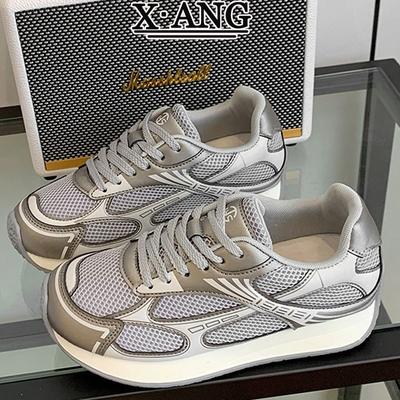 Женская обувь – Кроссовки