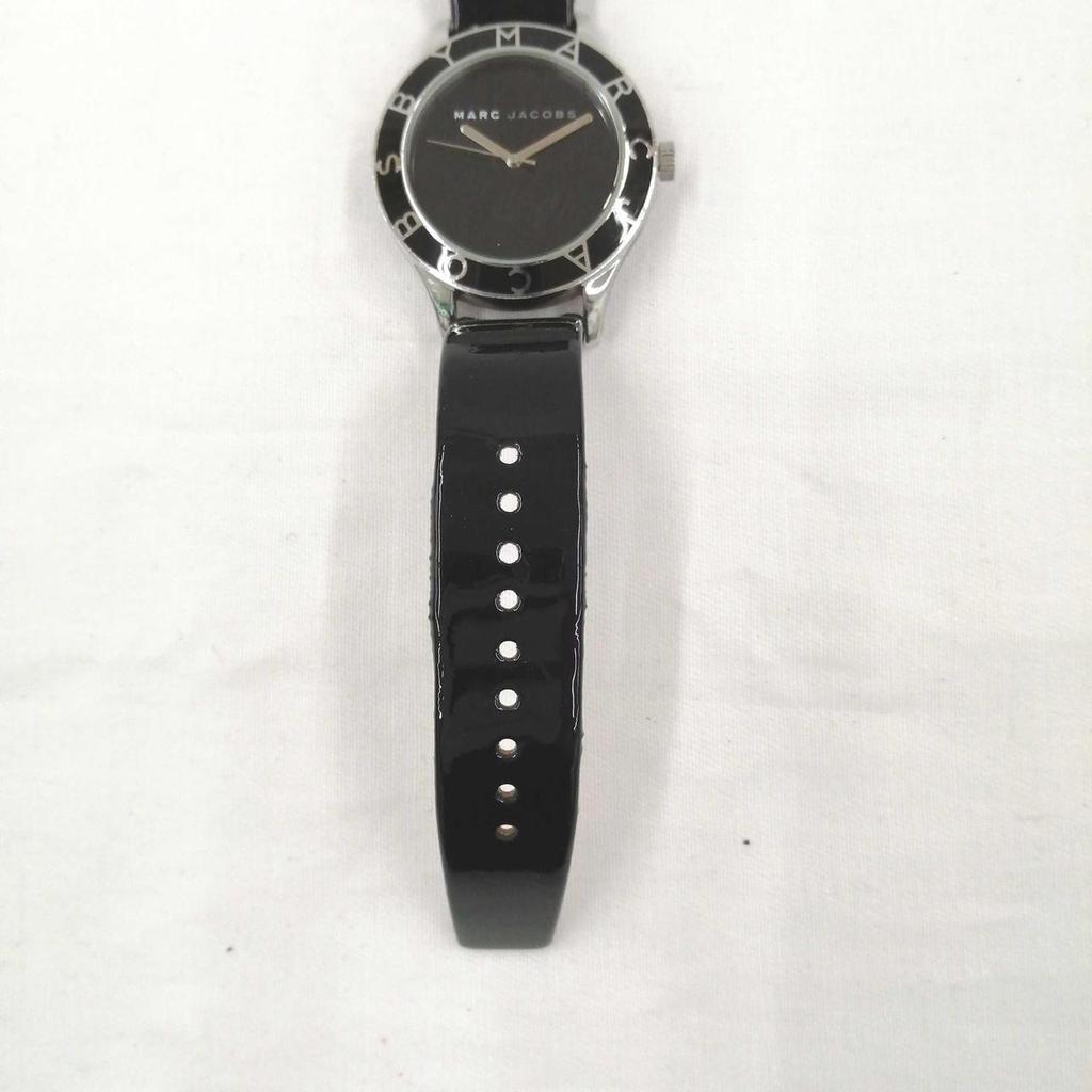 Подержанные кварцевые аналоговые часы MARC BY MARC JACOBS MBM1087