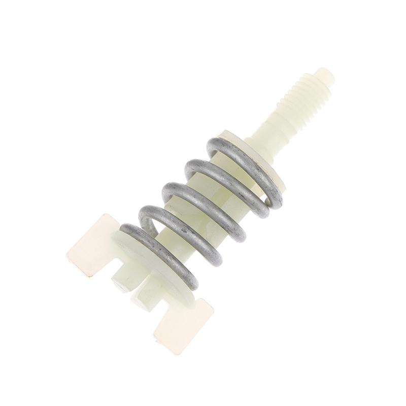 Подходит для Polo 2011-2018. Винт крепления заднего фонаря. Винт кронштейна заднего фонаря.