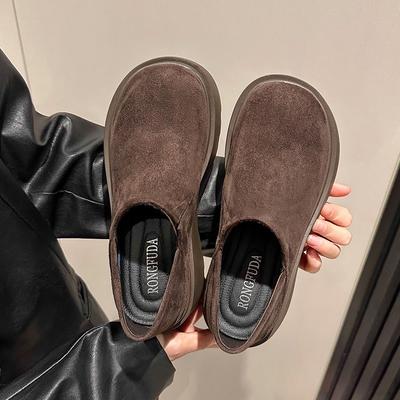 Новая женская модель становится выше весной, маленькая ленивая нескользящая, одна педаль на толстой подошве, и носятся две одинарные туфли.