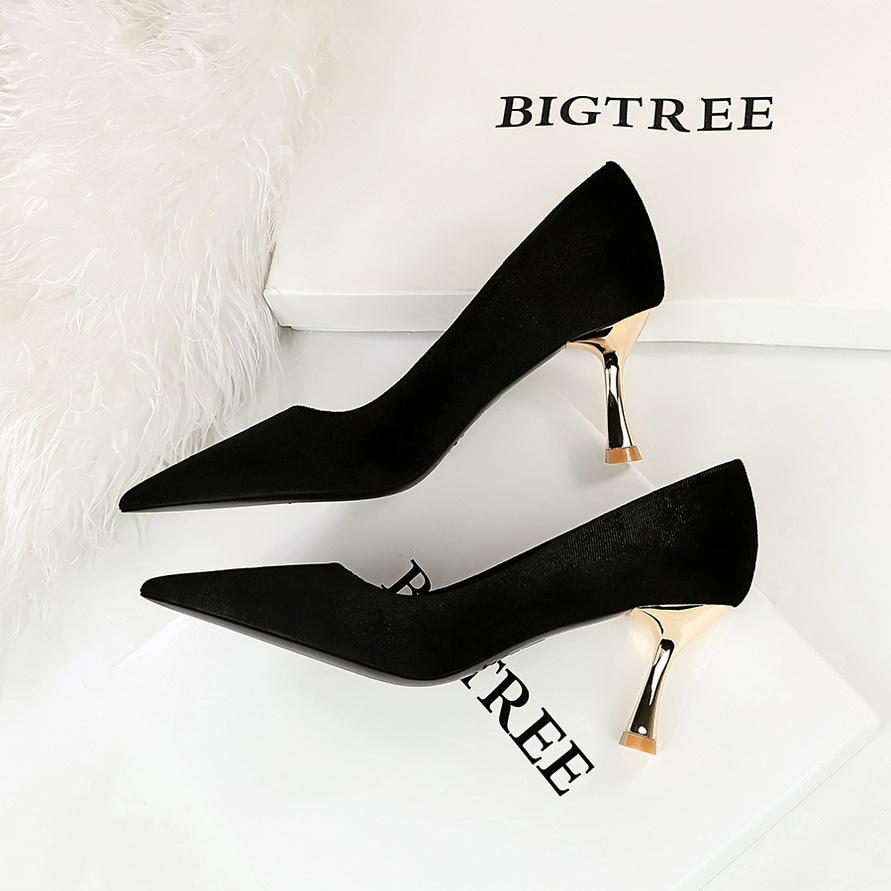 Модные банкетные туфли на высоком каблуке, замшевые одинарные туфли с острым носком и металлическим каблуком