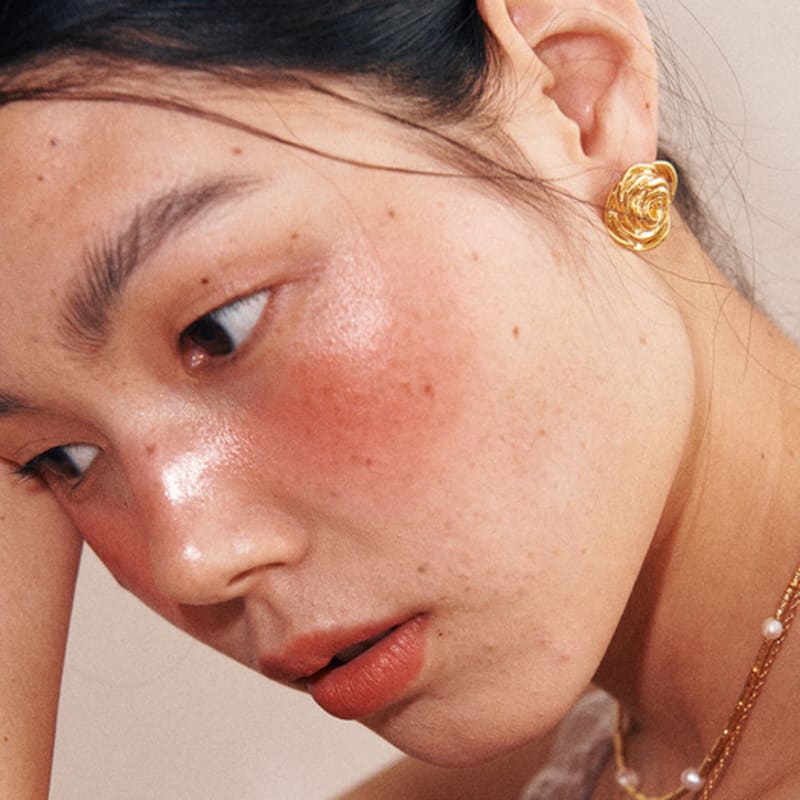 August Harmony Gemma Rose Earring / 2color