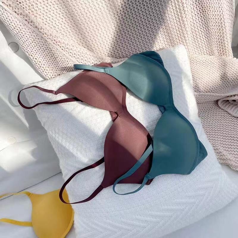 Bras for Women Seamless Backless Underwear Sexy Lingerie 3/4 Cup Bralette Top Wireless Brassiere Intimates Japanese Simple Bra