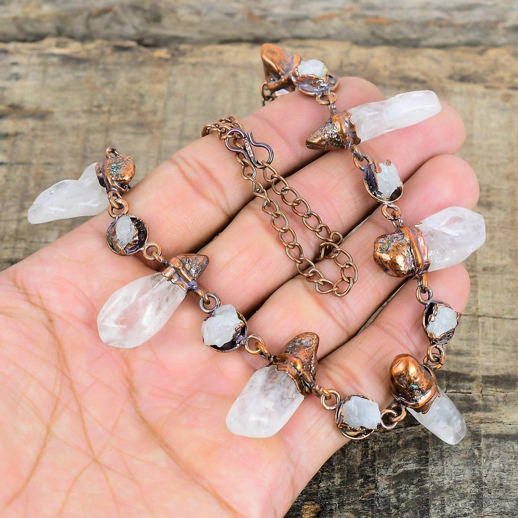 Ожерелье из необработанного радужного лунного камня, ожерелье из электроформованной меди, ожерелье с регулируемой цепочкой, медные украшения ручной работы, ожерелье с драгоценным камнем для подарков