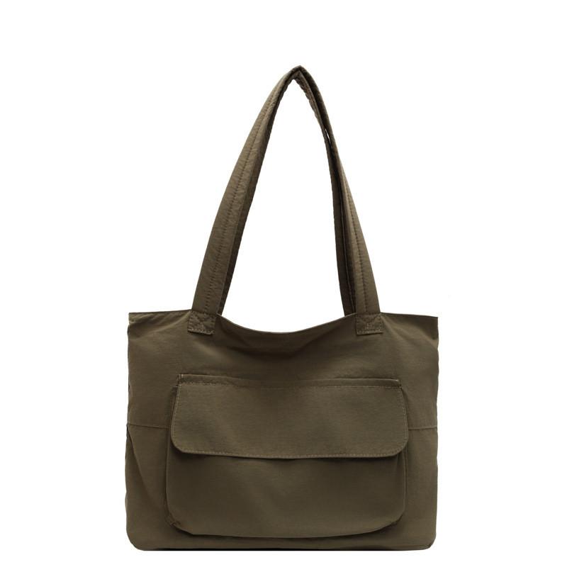 Chic Lightweight Tote Bag With Water-resistant Fabric Ideal For Autumn And Winter