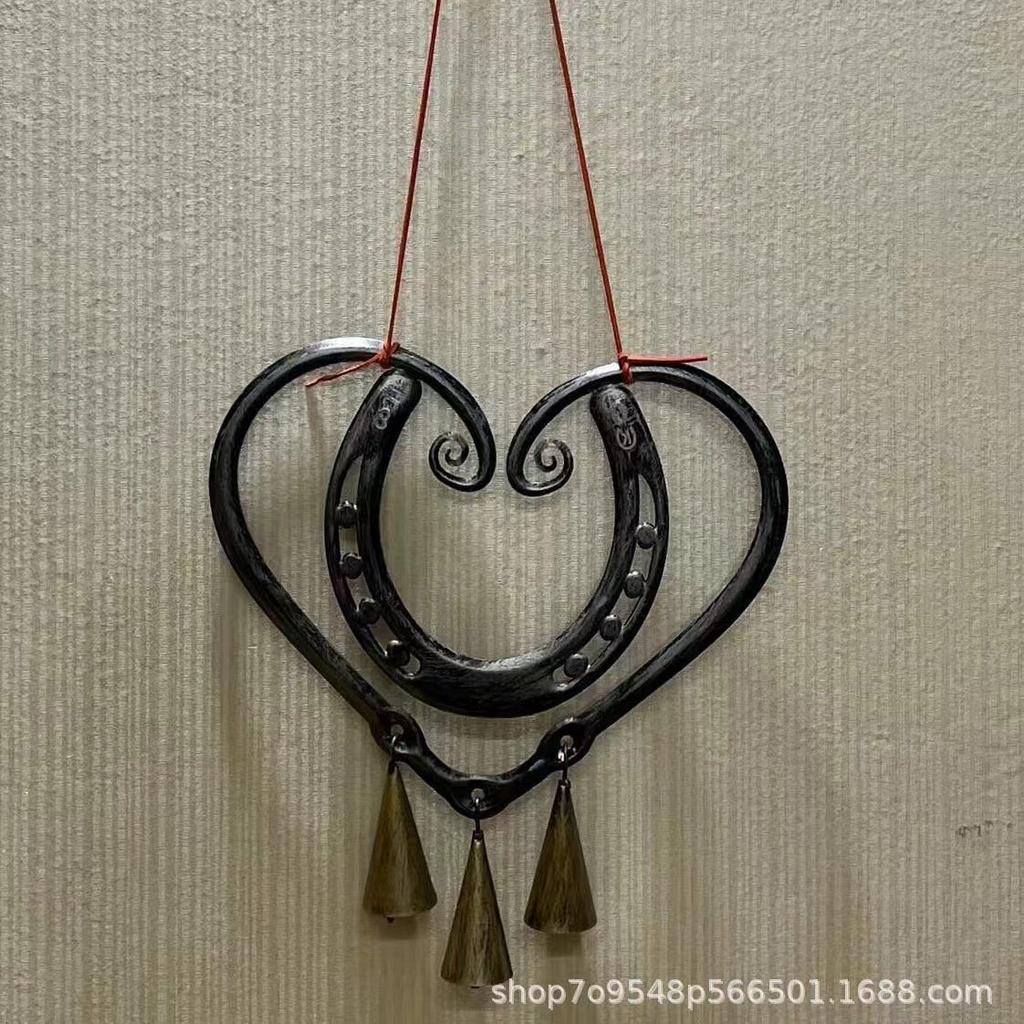 Lucky Love Wind Chimes Valentine's Day Iron Wind Chimes
