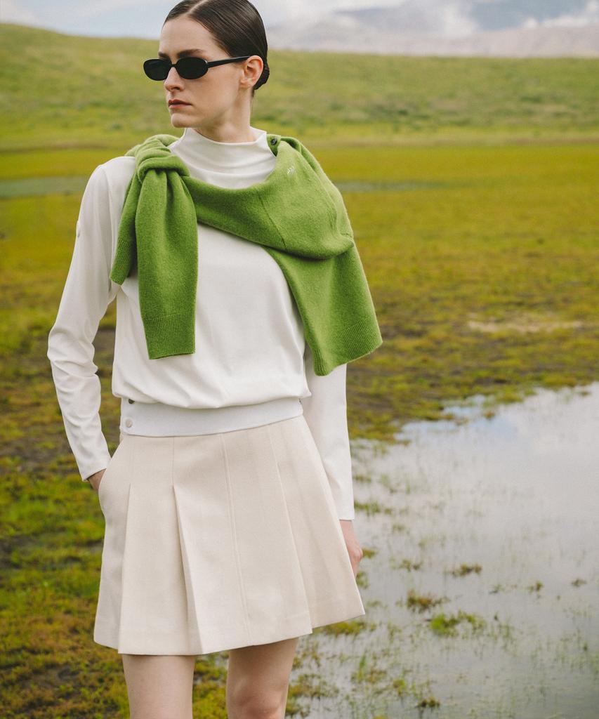 Over Golf High-Waisted Pleated Skirt (Cream)