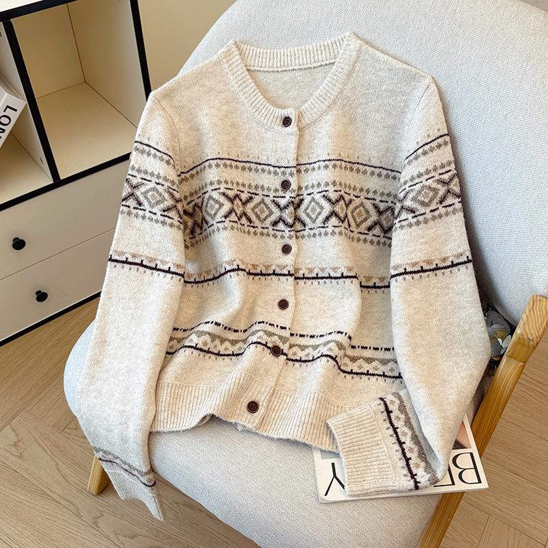2026 Autumn/Winter Women's Retro Korean-Style Color Block Jacquard Knit Pullover Cardigan