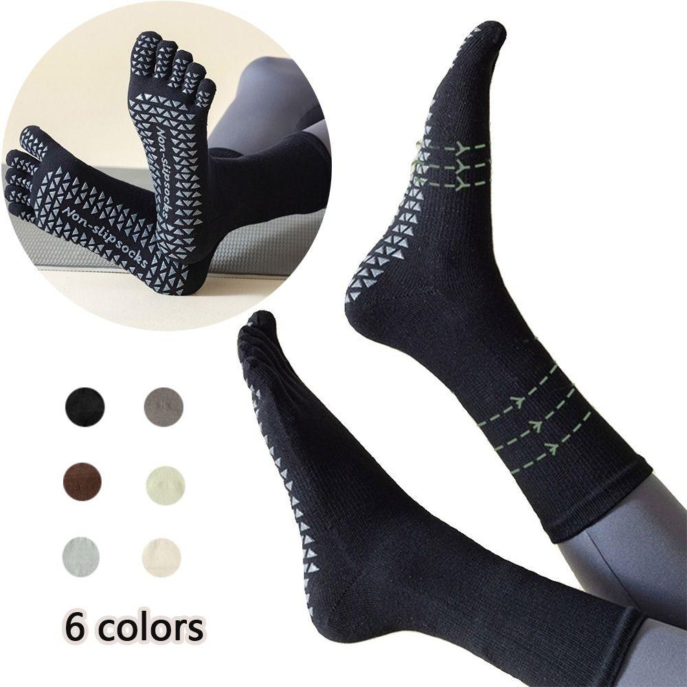 Pilates Grip Low-ankle Women Yoga Socks Silicone Non-slip Indoor Fitness Sock Split Toe Socks