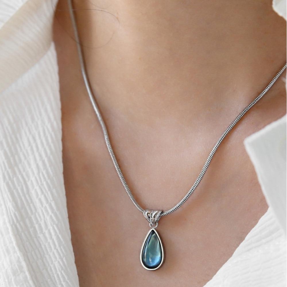 Colorfast Water Drop Neck Chain Titanium French Vintage Necklace Snake Bone Chain Necklace  Unisex