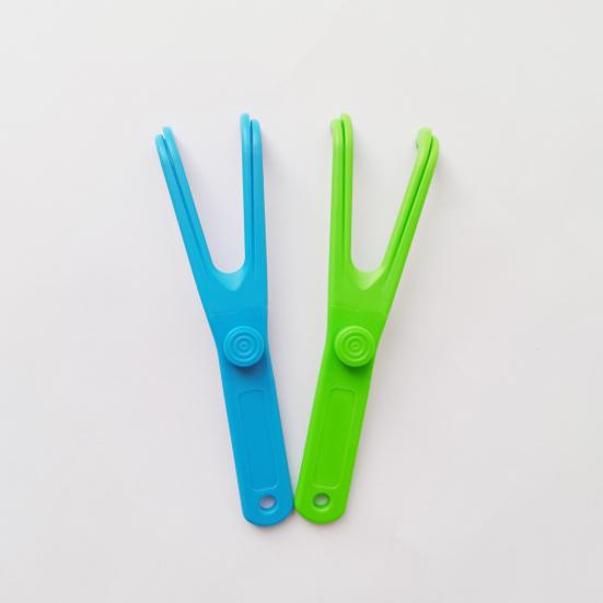 Interdental Cleaner Portable User-friendly Effective Y Type Gentle Health Care Tool Plastic Dental Floss Replacement Rack for Household